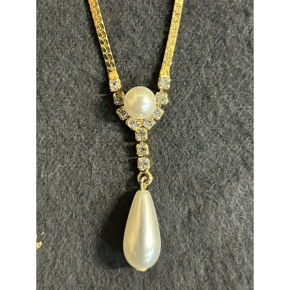 Park Lane Gold Tone Herringbone Faux Pearl Rhinestone 18" Necklace J322 - Picture 2 of 10